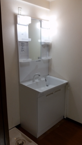 洗面化粧台2台・水栓2台交換工事　東京都新宿区　kouji03 - After