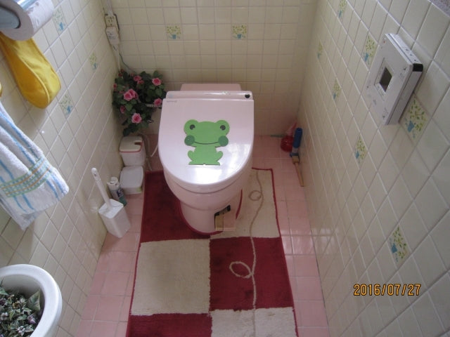 トイレ交換工事　福岡県宮若市　TWC-3TWT-3A-LR8 - Before