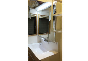洗面化粧台交換工事　神奈川県横浜市　GQD90U6LＬM他 - Before