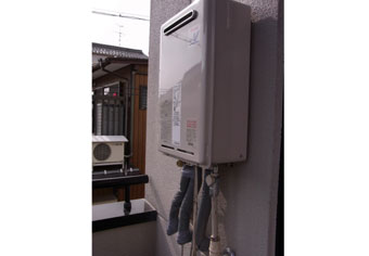 ガス給湯器交換工事　岐阜県岐阜市　RUJ-V1611W - Before