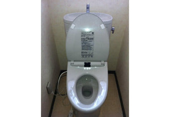 洋式便器交換工事　兵庫県姫路市　CS320B+SH321BA他