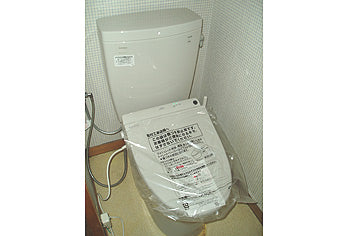 洋式便器便座交換工事　愛知県岡崎市　CS220BM+SH220BA他