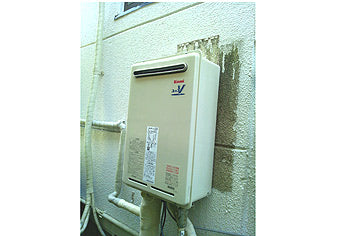 ガス給湯器交換工事　神奈川県三浦郡　RUJ-V2401W - After