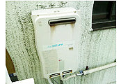 ガス給湯器交換工事　東京都世田谷区 GQ-2037WS - Before