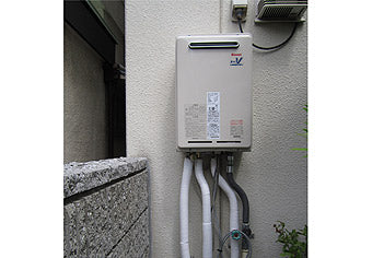 給湯器交換え工事　大阪府大阪市　RUJ-V1611W(A) - After