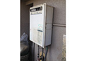 ガス給湯器交換工事　大阪府大阪市　GQ-1627AWX-BL - Before