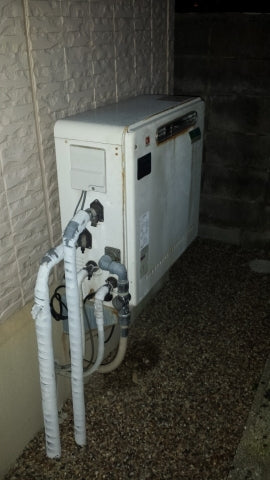 給湯器交換工事/据置架台加工・L型アングル取付　大阪府堺市南区　GT-2450SARX-2BL-set - Before