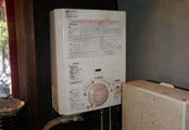 瞬間湯沸かし器交換工事　東京都国分寺　YS546 - Before