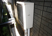 ガス給湯器交換工事　埼玉県朝霞市　GT-2450SAWXBL-set - Before