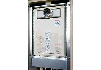 ガス給湯器交換工事　大阪府貝塚市　RUJ-V1611T(A)-set - After