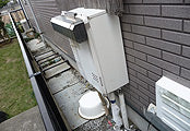 ガス給湯器交換工事　埼玉県久喜市　RUF-E2405SAW-13A-set - Before