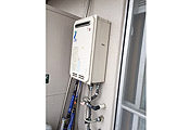 ガス給湯器交換工事　大阪府茨木市　RUJ-V2401W(A)-set - Before