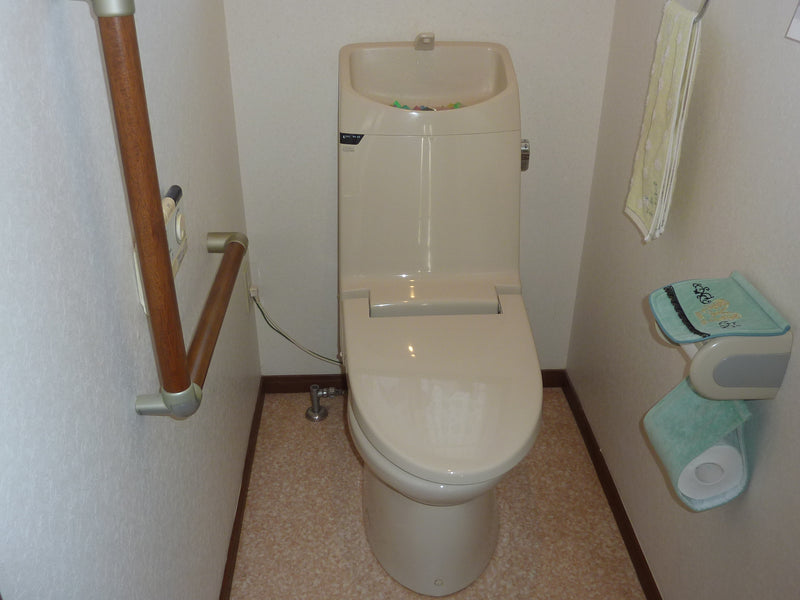 トイレ交換工事　宮崎県宮崎市　XCH3013WST - Before