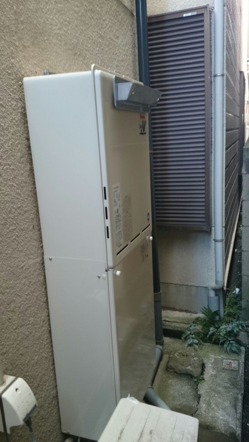 給湯器・排気アダプタ・配管カバー交換工事　東京都荒川区　RUF-A2400SAW-Aset13A - After