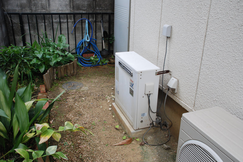 ガス給湯器交換・浴室水栓工事　大阪府泉南郡熊取町　RUF-E2405SAG-A-set-13A - Before