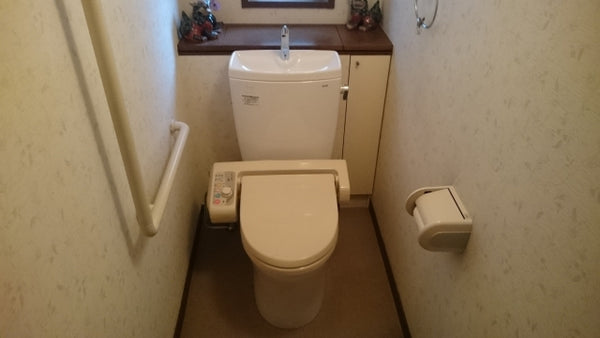 トイレ交換工事　神奈川県逗子市　CS230B-SH231BA-W