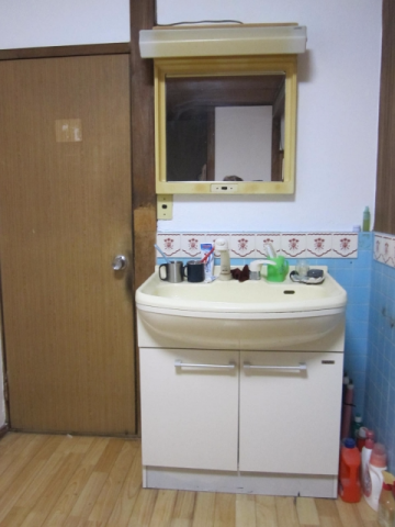 洗面化粧台 トイレ交換工事　愛知県あま市　CES967M-NW1 - Before