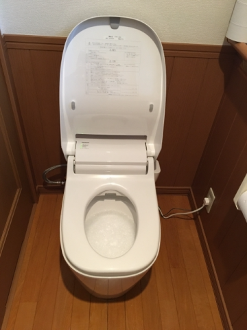 トイレ交換工事　埼玉県坂戸市　XCH1401WS