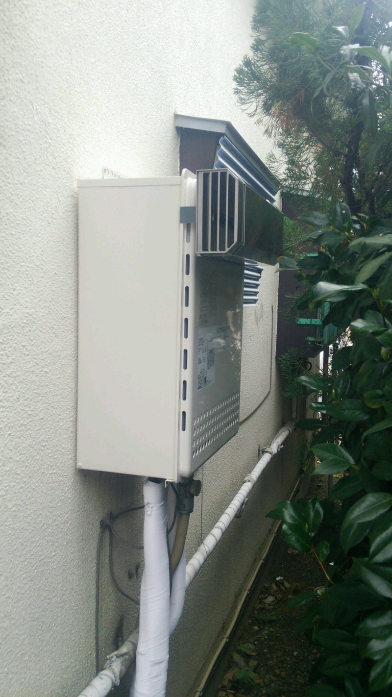 給湯器交換工事/排気カバー取付　埼玉県草加市　GT-2450SAWX-2BL-set - After