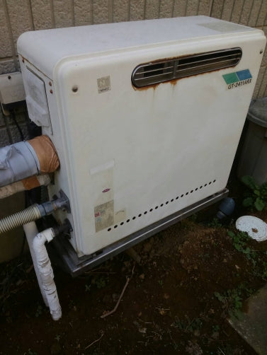 ガス給湯器交換工事　茨城県守谷市　cam-GT-C2462ARX-BL-set-13A - Before