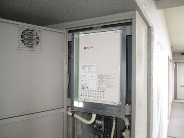 ガス給湯器 トイレ 洗面化粧台交換工事　京都府宇治市　GQ-1626AWX-TB-DX-BL-13A - After