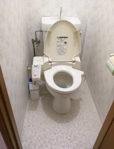 トイレ交換工事　大阪府大阪市旭区　XCH3015RWST - Before