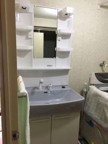 洗面化粧台交換工事　東京都大田区　LSAB-70A-LSAM-7VS-B - After
