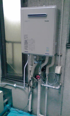 給湯器交換・ガス配管交換　大阪府大阪市淀川区　RUF-E2405SAW-13A-set - After