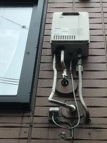 ガス給湯器交換工事　大阪府大阪市旭区　GQ-1639WS 13A - Before