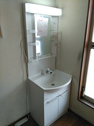 洗面化粧台交換工事　東京都世田谷区　GQM60KSCW-GQM60K1SMK - After
