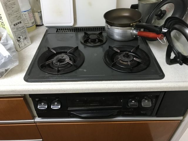 ビルトインガスコンロ交換工事　東京都日野市　RS31W20A30DG-VW-13A - Before