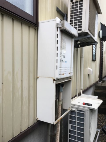 ガス給湯器交換工事　新潟県新潟市東区　GT-C246AWX-BL-set-13A - Before