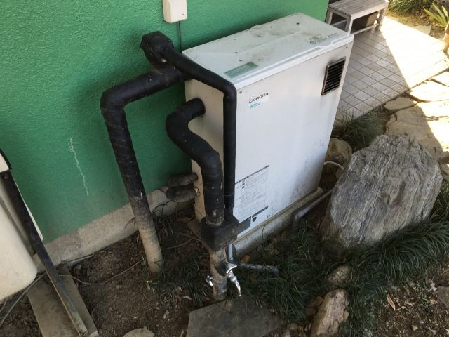 石油給湯器交換工事　埼玉県比企郡嵐山町　UKB-NE460AP-MSD - Before