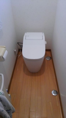 トイレ2台交換工事　長崎県長崎市　XCH1401WS