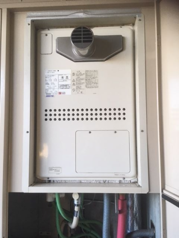 ガス給湯器 トイレ交換工事　東京都調布市　GTH-2444AWX3H-T-1-BL-set-13A - Before