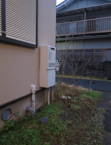 ガス給湯器交換工事　神奈川県相模原市南区　RUF-E2405SAW-A-set-13A - Before