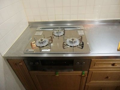 ビルトインガスコンロ レンジフード 分岐水栓交換工事　新潟県新潟市南区　NFG7S10MST-L