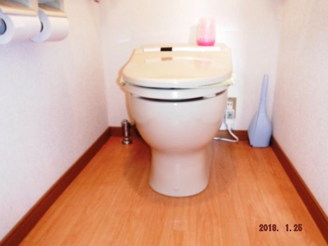 トイレ交換工事　京都府綾部市　CS230B-SH230BA-W - Before