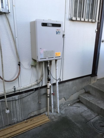 ガス給湯器交換工事　埼玉県所沢市　GT-2060SAWX-BL-13A - Before