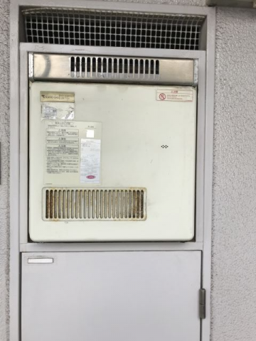 ガス給湯器交換工事　東京都江東区　RUX-A1616W-E-set-13A - Before