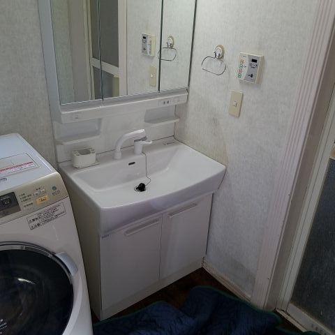 洗面化粧台交換工事　東京都西東京市　LSAB-70AWN1B - After