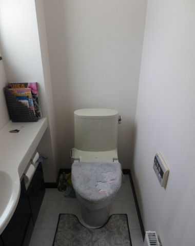 トイレ交換工事　北海道札幌市豊平区　XCH1401WS - Before