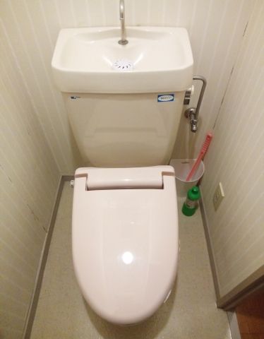 トイレ交換工事　静岡県浜松市北区　BC-ZA10H-DT-ZA180H-BW1 - Before