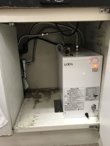小型電気温水器交換工事　東京都府中市　EHPN-F12N1 - After