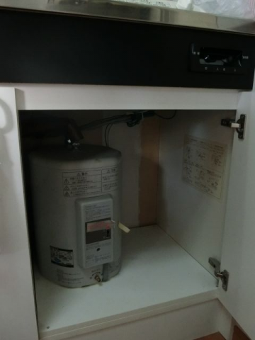 小型電気温水器交換工事　東京都品川区　EHPN-F12N1-set2 - Before