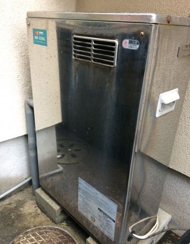 石油給湯器交換工事　福岡県福岡市東区　IBF-3865SG-set - Before