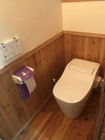 トイレ交換工事　埼玉県日高市　XCH1401WS