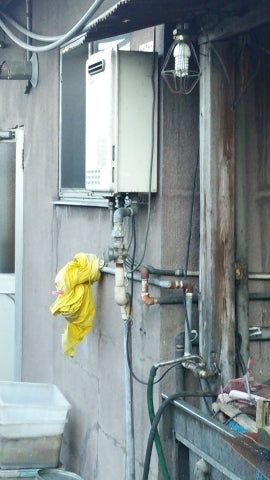 給湯器・ガス配管交換工事　愛知県高浜市　GQ-2039WS-set - Before