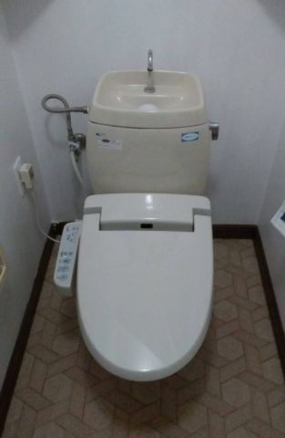 トイレ交換工事　神奈川県横須賀市　XCH1401WS - Before