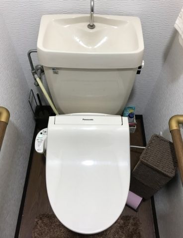 トイレ交換工事　兵庫県神戸市長田区　BC-ZA10H-DT-ZA180H-BW1 - Before